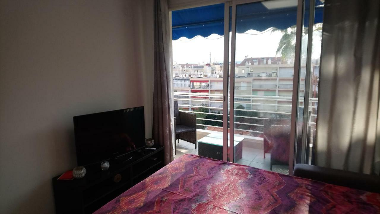 Studio Royal-Beach Lägenhet Cannes Exteriör bild